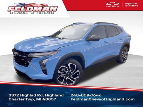 Used 2024 Chevrolet Trax RS w/ Sunroof Package FWD image 1