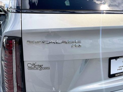 Certified 2025 Cadillac Escalade IQ Sport 2 AWD/4WD image 23