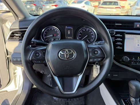 Certified 2019 Toyota Camry LE image 19