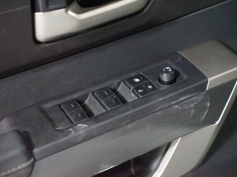 Used 2022 Toyota Tundra SR5 image 33