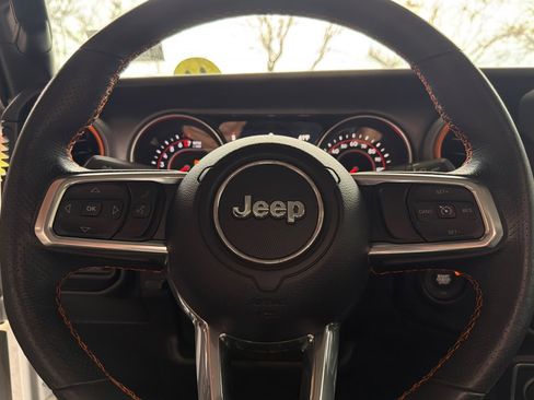 Used 2021 Jeep Gladiator Mojave image 23