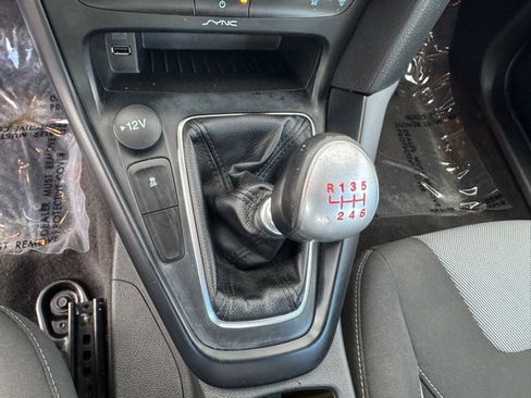 Used 2018 Ford Focus ST image 14