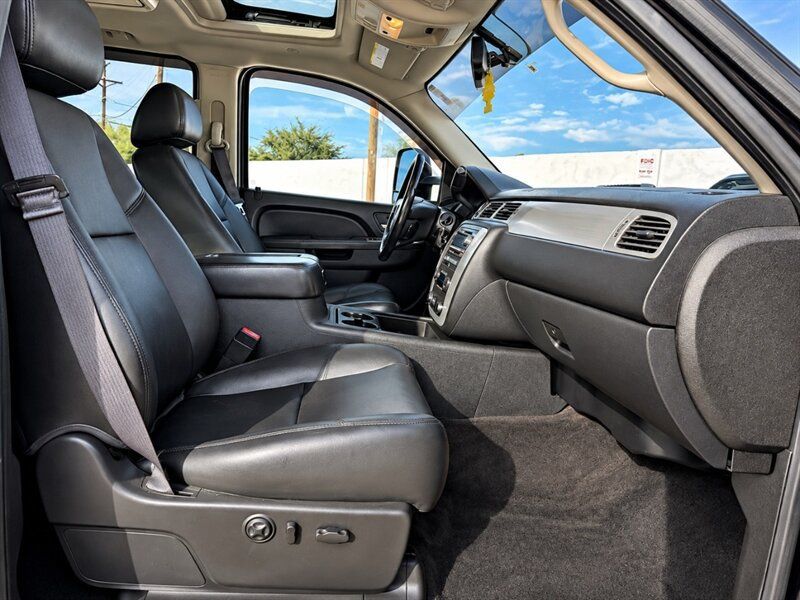 Used 2013 Chevrolet Silverado 3500 LTZ w/ LTZ Plus Package AWD/4WD image 23