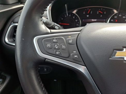 Used 2022 Chevrolet Equinox Premier image 23