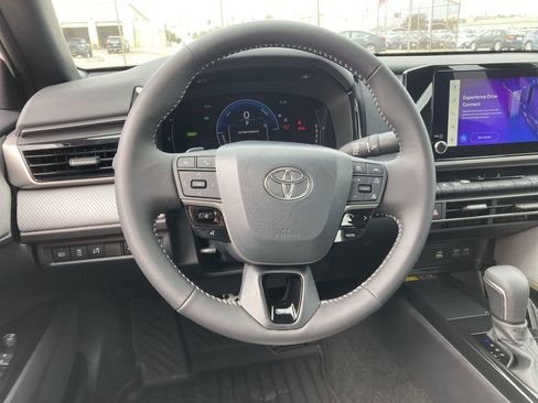 Certified 2026 Toyota Camry SE image 11