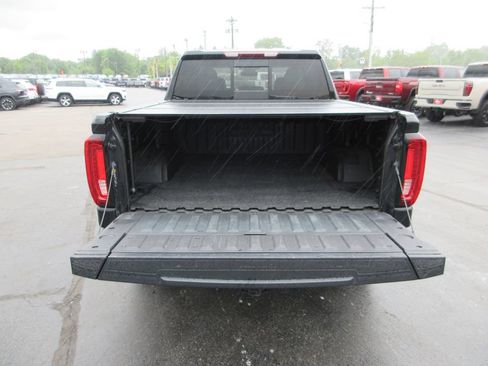 Certified 2024 GMC Sierra 1500 SLT w/ SLT Premium Plus Package AWD/4WD image 9