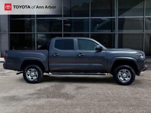Used 2021 Toyota Tacoma SR AWD/4WD image 10