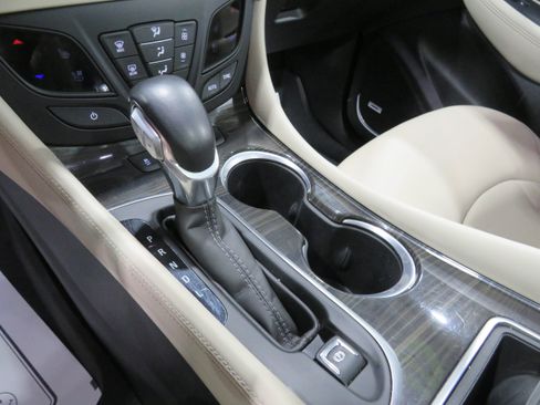 Used 2020 Buick Envision Premium w/ Driver Confidence Package AWD/4WD image 14