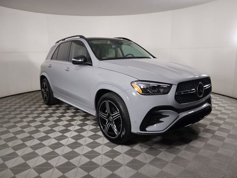 New 2026 Mercedes-Benz GLE 450 GLE 450 image 3