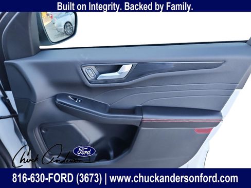 New 2026 Ford Escape ST-Line w/ Cold Weather Package image 25