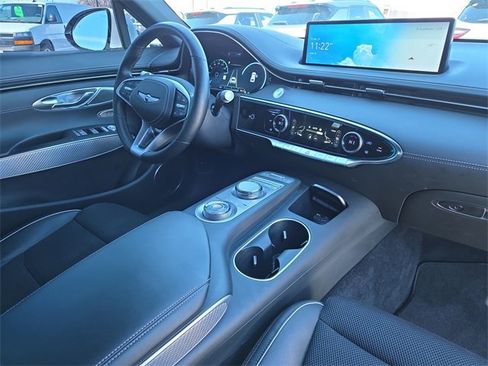 Used 2023 Genesis GV70 2.5T w/ Sport Prestige Package image 16