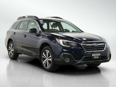 Used 2018 Subaru Outback 2.5i Limited AWD/4WD image 7