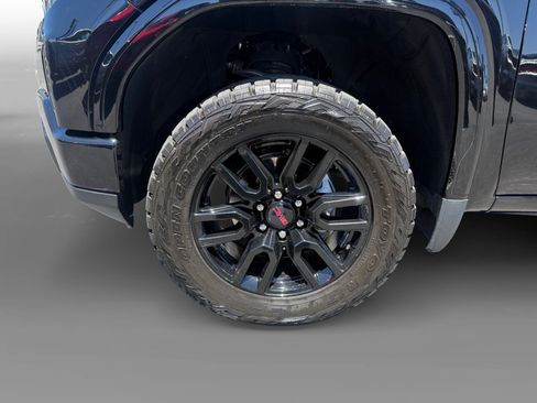 Used 2023 GMC Sierra 1500 Elevation AWD/4WD image 9