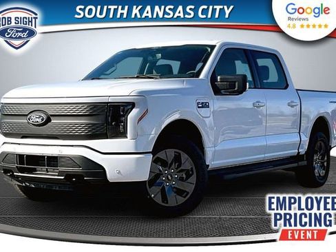 New 2025 Ford F150 Lightning Flash AWD/4WD image 1