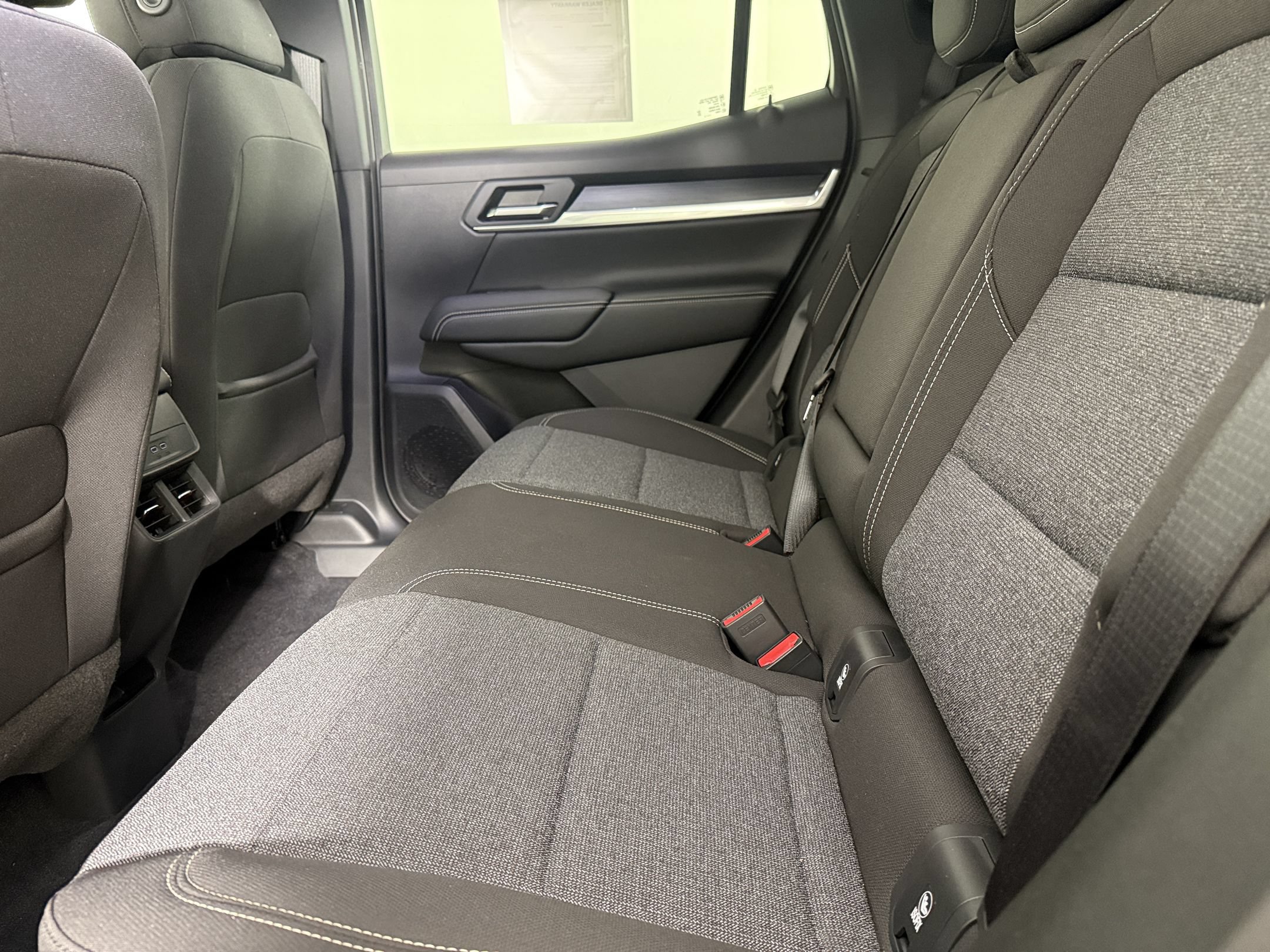 Used 2025 GMC Terrain Elevation AWD/4WD image 21