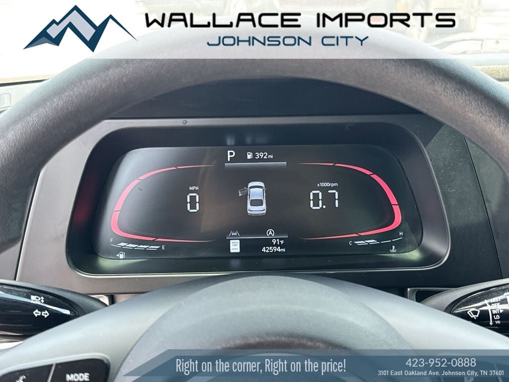 Used 2024 Hyundai Elantra SE FWD image 29