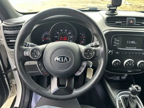 Used 2018 Kia Soul image 14