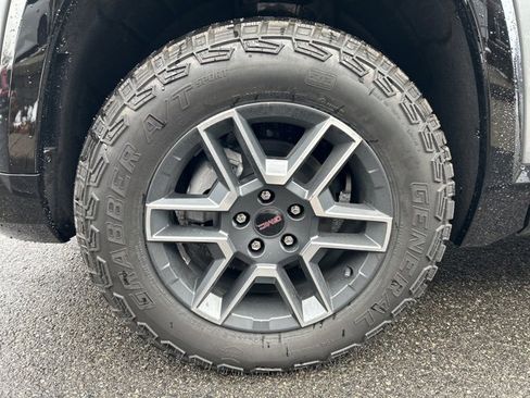 New 2026 GMC Terrain AT4 image 8