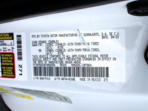 Used 2022 Toyota Tacoma SR image 34