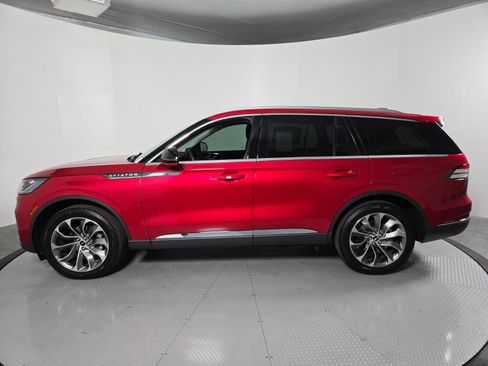 New 2026 Lincoln Aviator Premiere image 8