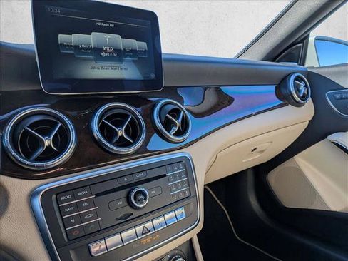 Used 2017 Mercedes-Benz CLA 250 4MATIC image 11