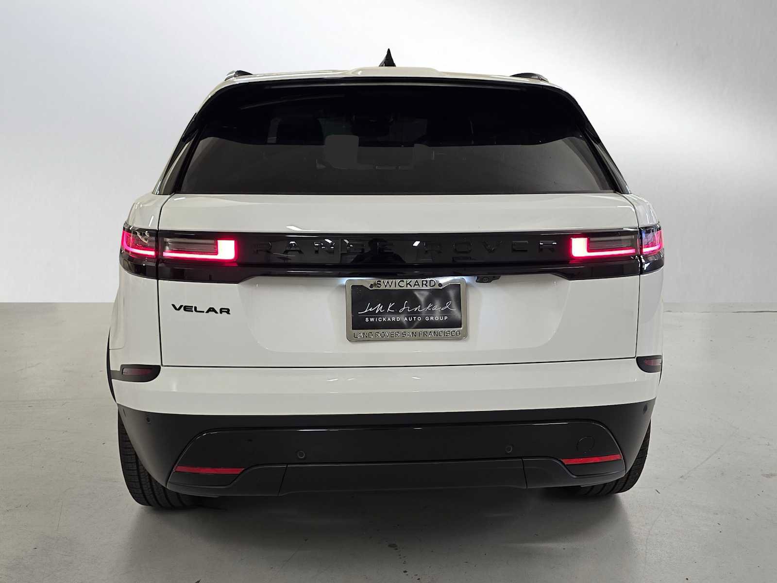 New 2026 Land Rover Range Rover Velar S AWD/4WD image 4
