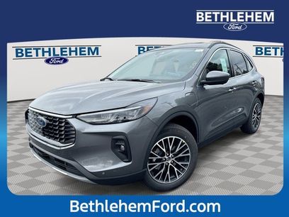 New 2026 Ford Escape SE w/ PHEV Premium Package