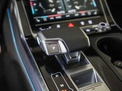 New 2025 Audi SQ7 Premium Plus image 30