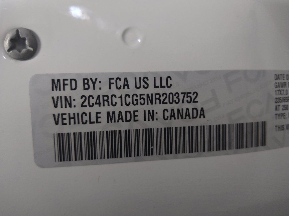 Used 2022 Chrysler Voyager LX FWD image 33