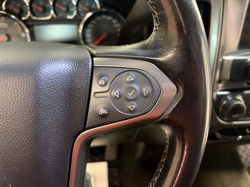 Used 2018 Chevrolet Silverado 1500 LT w/ All Star Edition AWD/4WD image 11