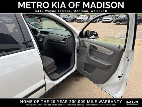 Used 2016 Chevrolet Traverse LS AWD/4WD image 39