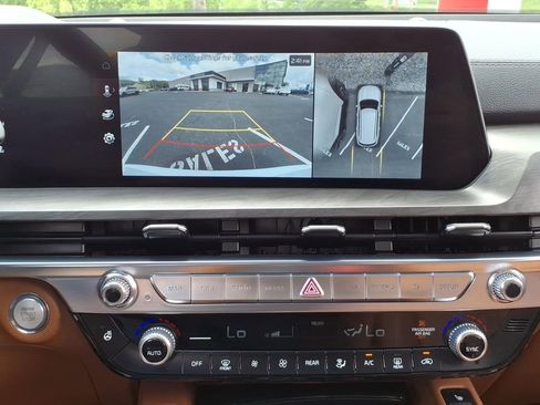 Certified 2025 Kia Telluride SX Prestige X-Line AWD/4WD image 21