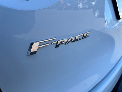 Used 2020 Jaguar F-PACE Premium AWD/4WD image 24