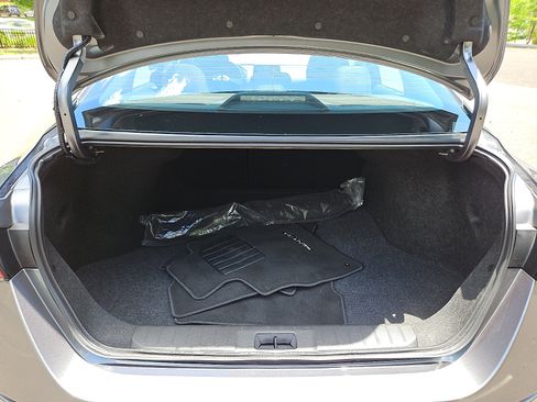 Certified 2025 Nissan Sentra SV w/ All-Weather Package FWD image 28