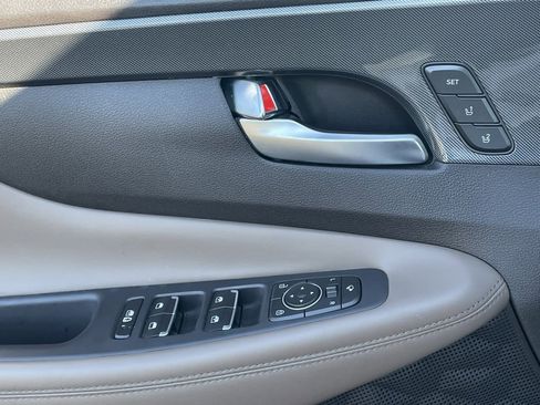 Used 2023 Hyundai Santa Fe Limited image 21