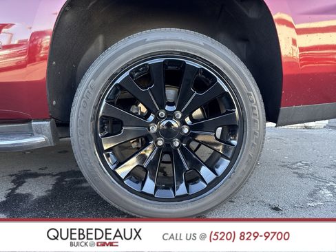 Used 2018 GMC Yukon Denali w/ Open Road Package image 3