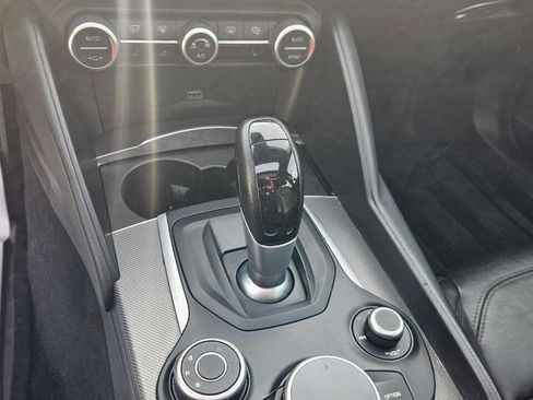 Used 2018 Alfa Romeo Giulia Ti w/ Nero Edizione image 14