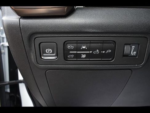 New 2025 GMC Hummer EV 3X w/ Battery Pack, 24 Module Pack image 16