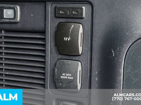 Used 2025 Ford Expedition Platinum AWD/4WD image 24