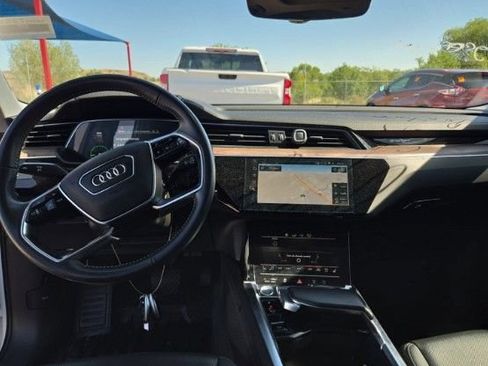 Used 2020 Audi e-tron Premium Plus AWD/4WD image 4