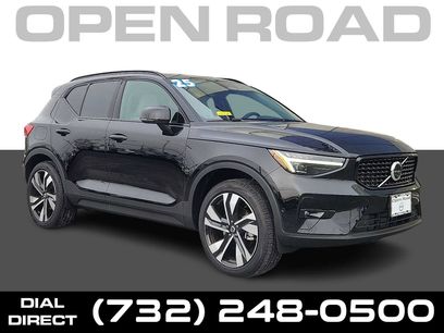 Used 2025 Volvo XC40 B5 Ultra w/ Climate Package