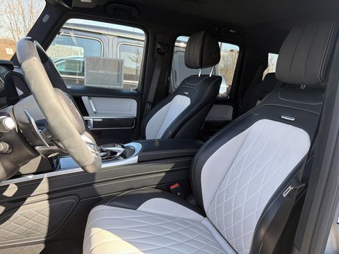Used 2024 Mercedes-Benz G 63 AMG 4MATIC image 11