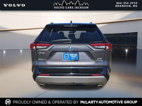 Used 2022 Toyota RAV4 XSE image 5