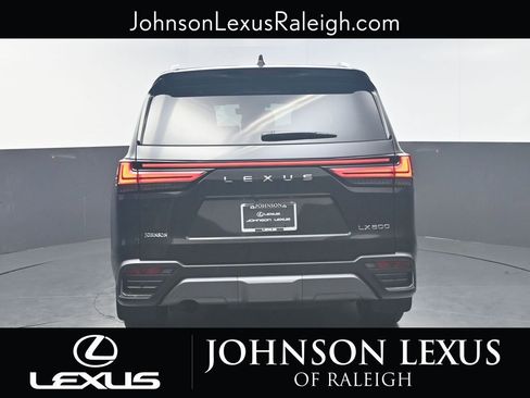 New 2026 Lexus LX 600 4WD w/ Accessory Package (2T) image 8