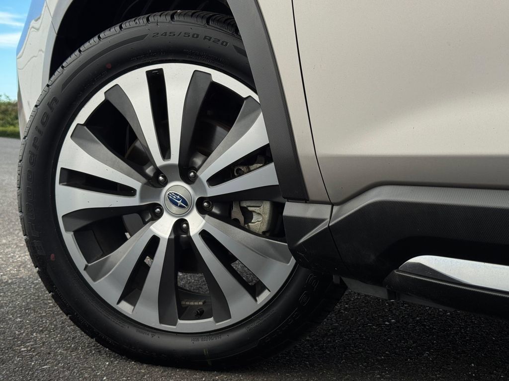 Used 2019 Subaru Ascent Limited AWD/4WD image 24