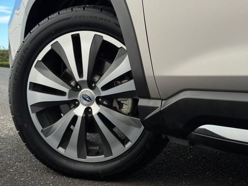 Used 2019 Subaru Ascent Limited AWD/4WD image 24