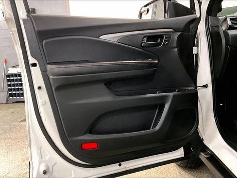 Used 2022 Honda Pilot TrailSport image 21