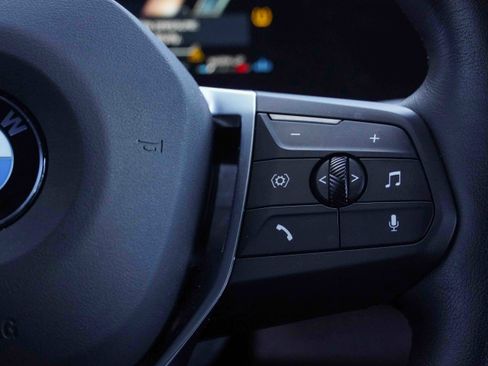 Certified 2025 BMW X2 xDrive28i image 22