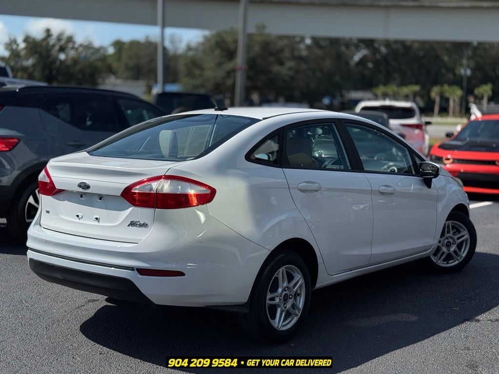 Used 2017 Ford Fiesta SE FWD image 7