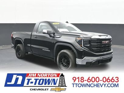 Used 2026 GMC Sierra 1500 Pro w/ Pro Value Package